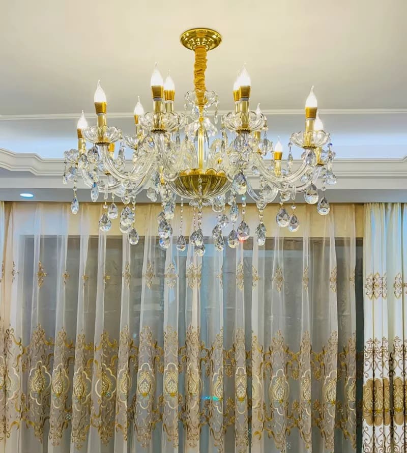Classic Gold Crystal Chandelier – Timeless Elegance