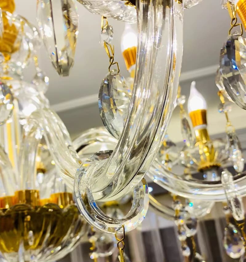 Classic Gold Crystal Chandelier – Timeless Elegance